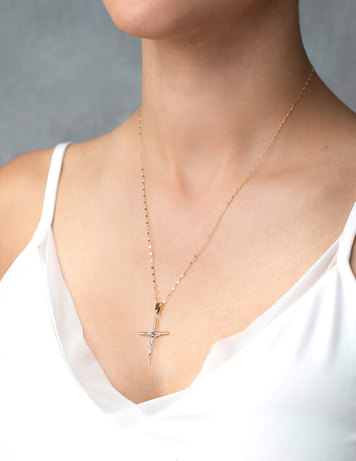 Dije Cristo Tubo Liso 3.0 cm Oro Sólido 10k