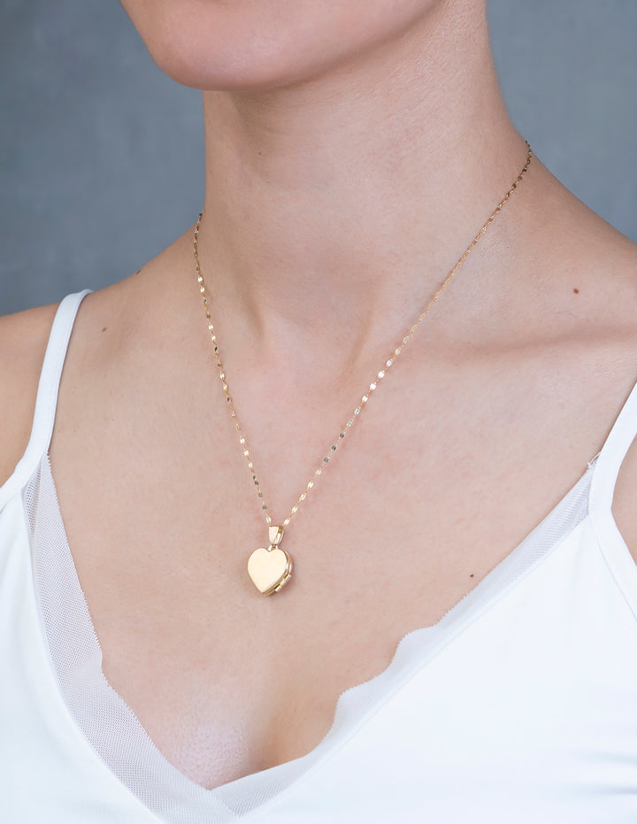 Dije Relicario Corazón 1.6 cm  Oro Sólido 14k