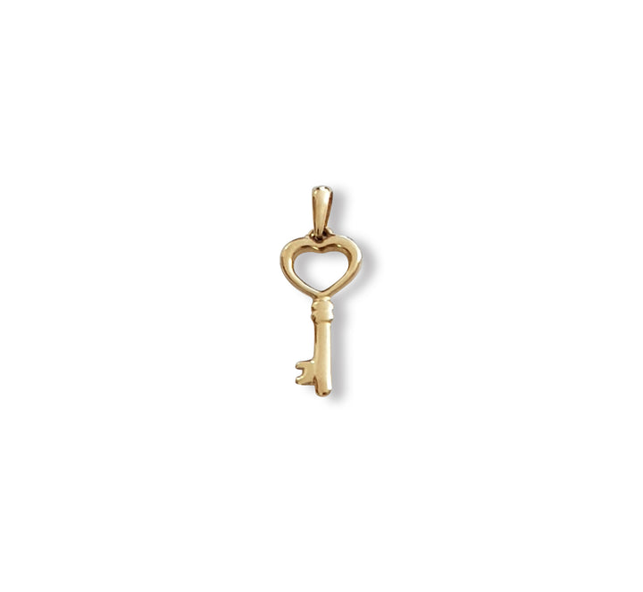 Dije Llave Corazon Lisa Oro Solido 14k